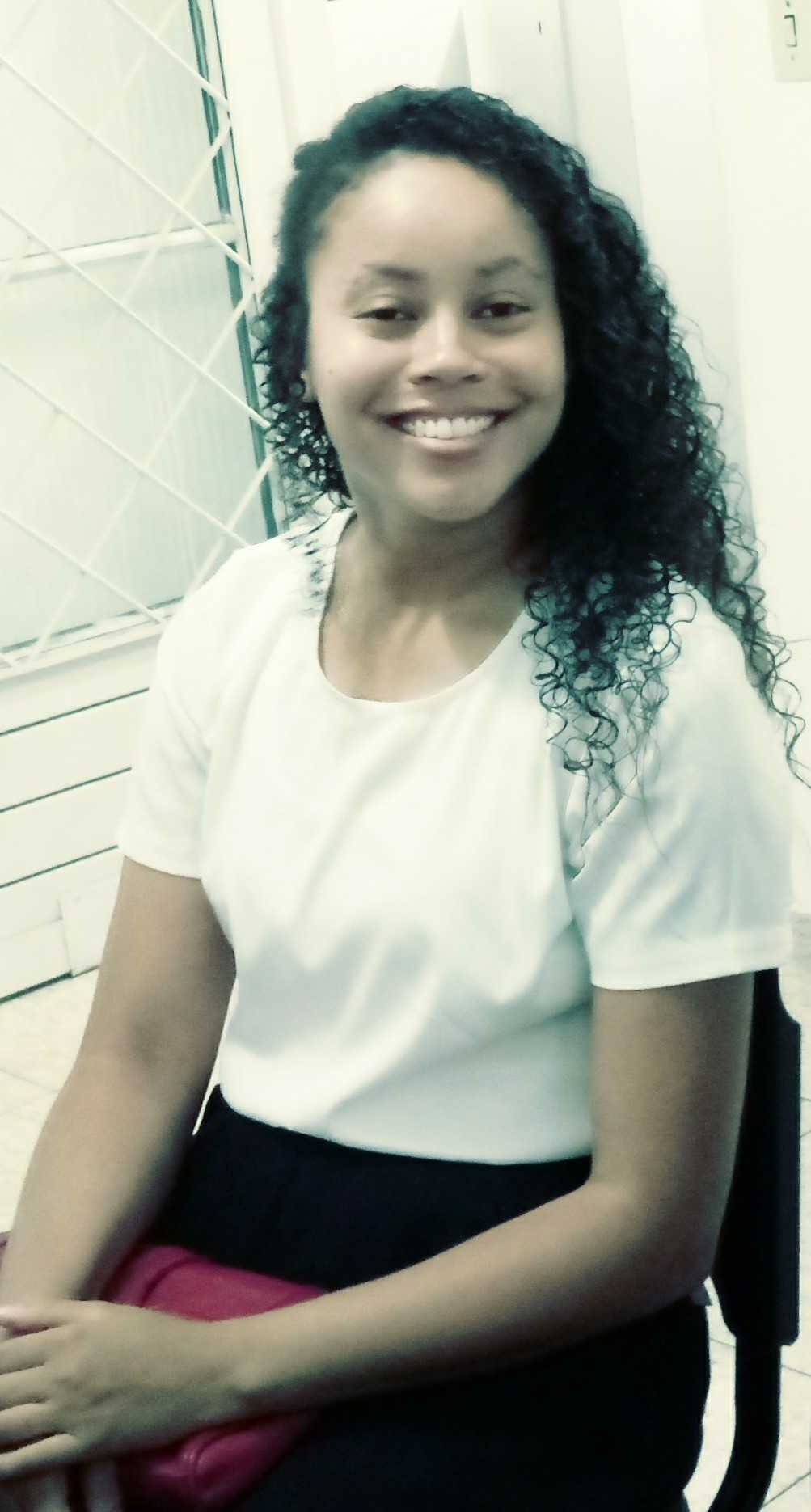 Psicóloga Clinica  Psicológa Núbia Karla Rocha de Jesus 