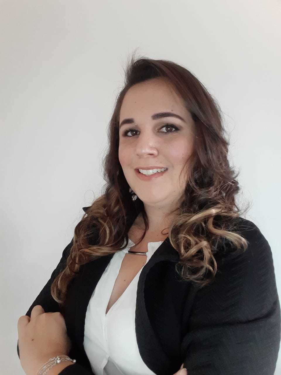   Psicológa Helena Cristina Nicolete Augusto 